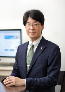 カワニシホールディングス前島氏